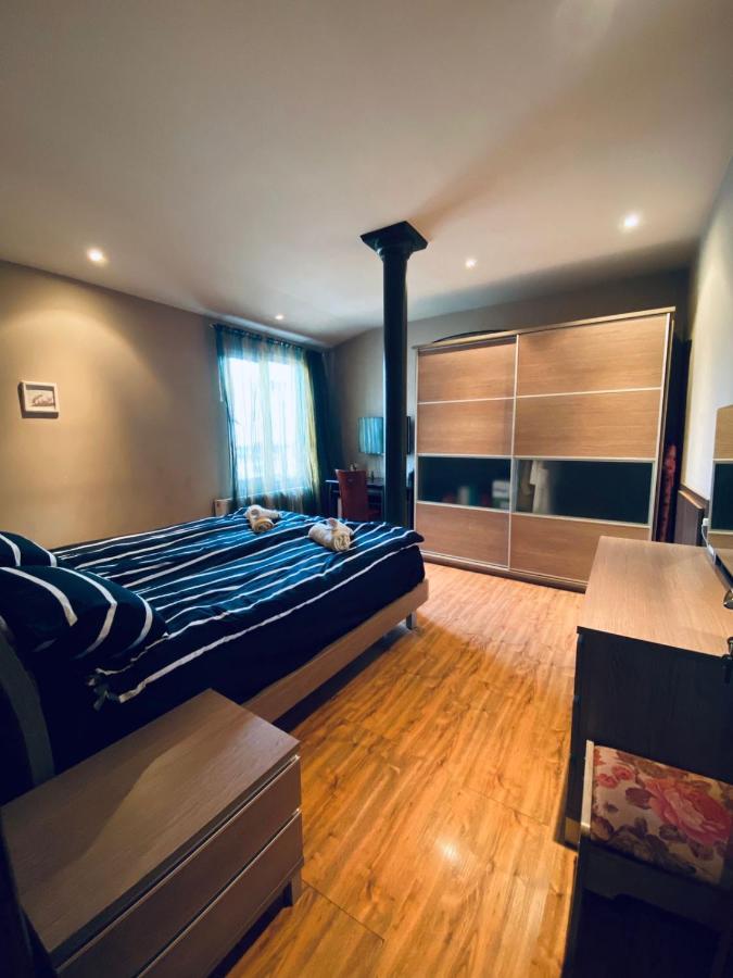 Opera Apartment Тбилиси Екстериор снимка