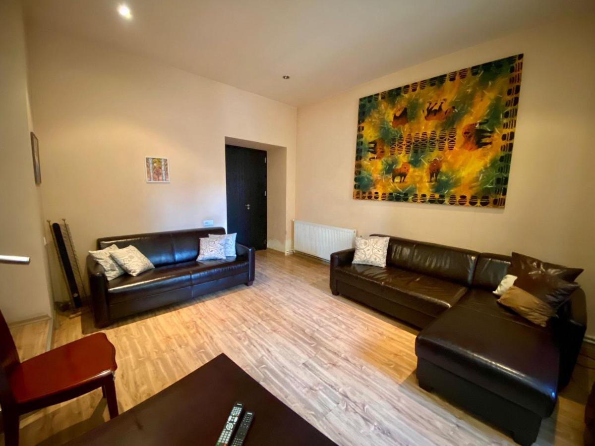 Opera Apartment Тбилиси Екстериор снимка