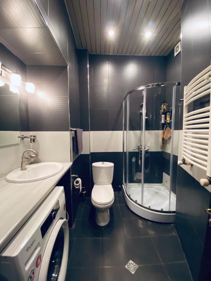 Opera Apartment Тбилиси Екстериор снимка